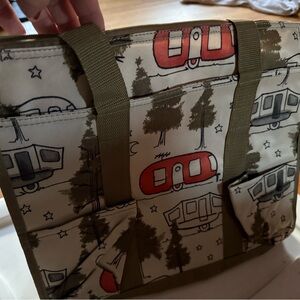 Thirty-One Adventure Print Organizer with Red and Gray